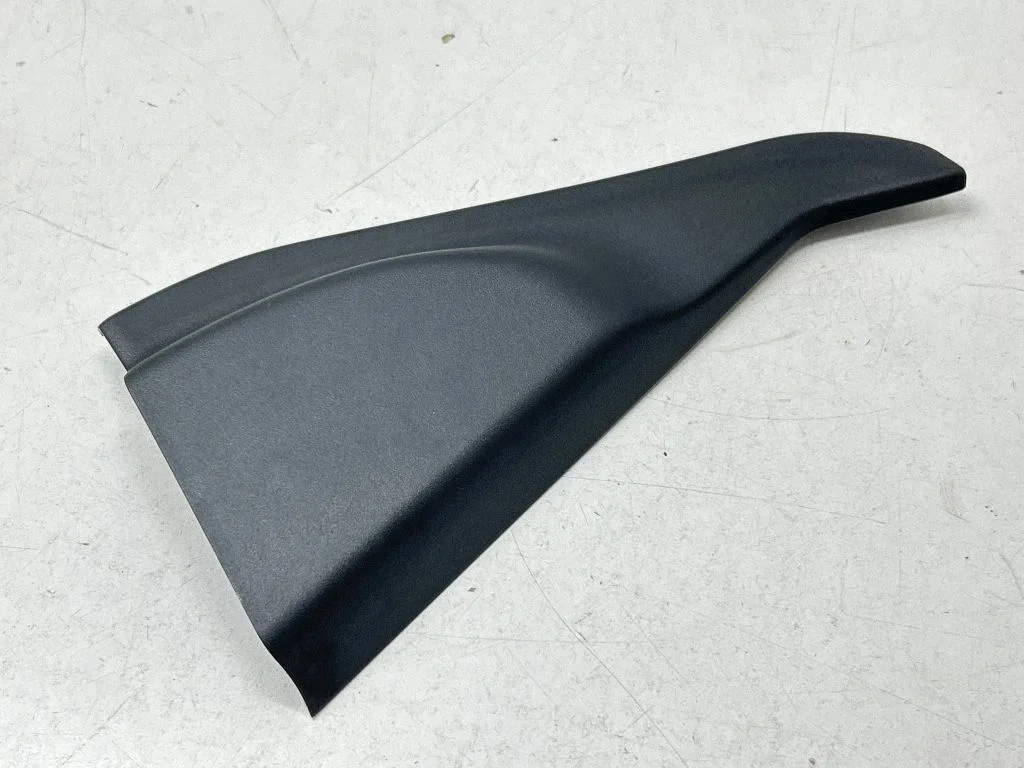 Other rear door trim element 822931KA0A