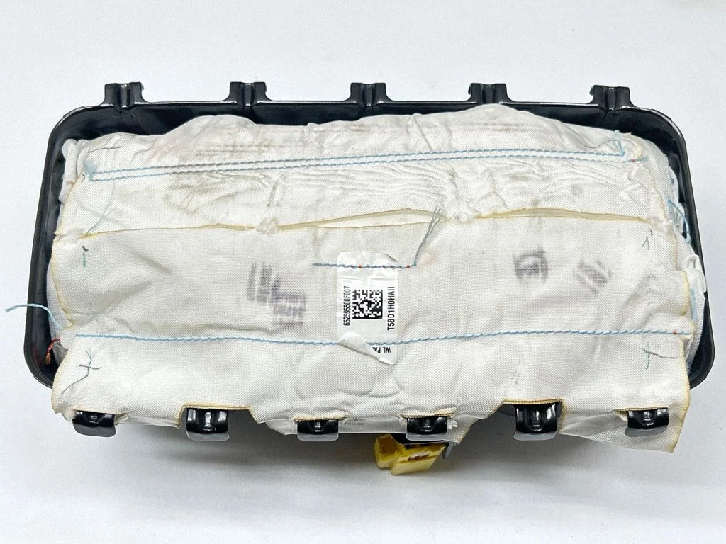 Passenger airbag – Jeep Grand Cherokee WL (2021-)