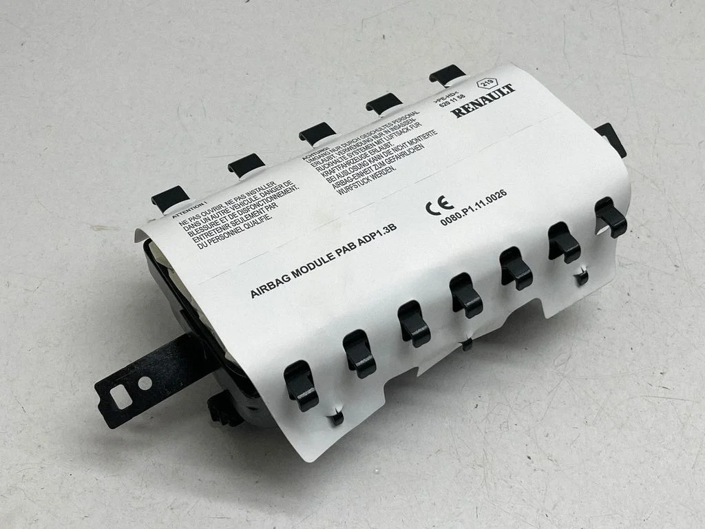 Passenger airbag 623704500 – Renault Captur (2013-2020)