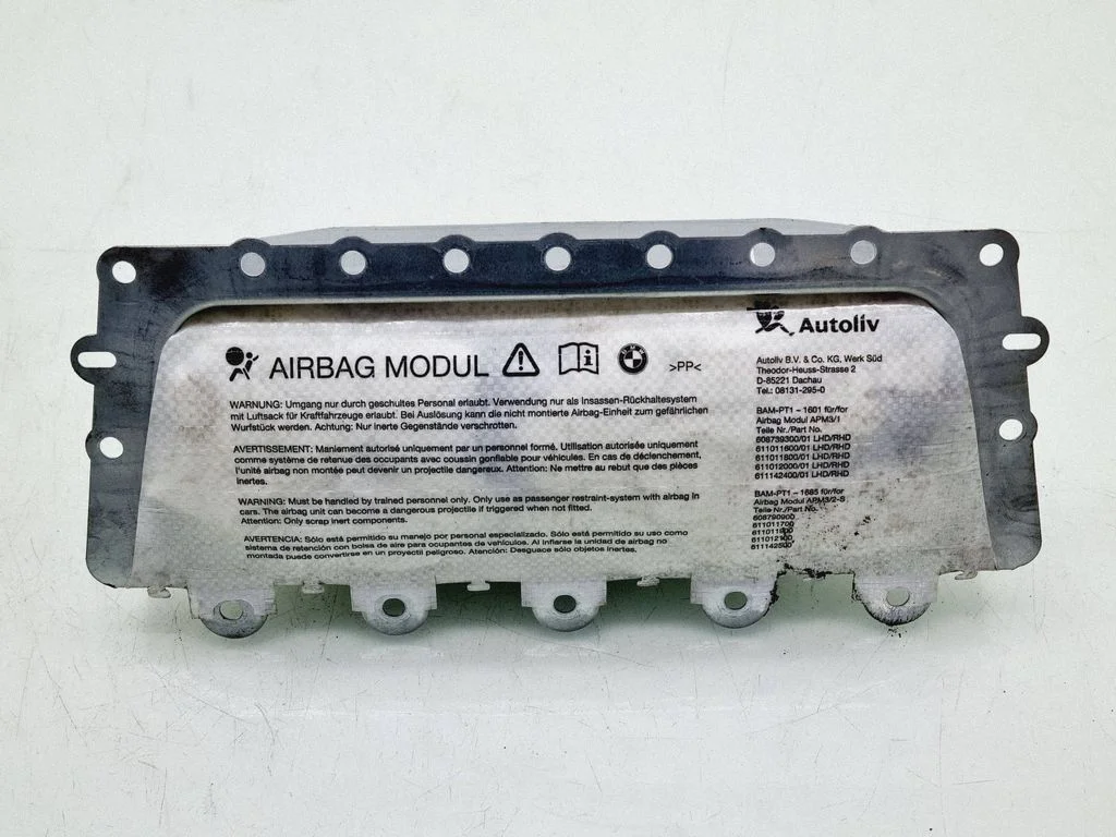 Passenger airbag 39923039901