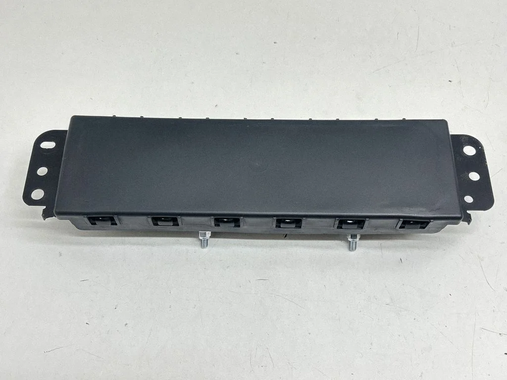 Ceļgalu drošības spilvens – Jeep Grand Cherokee WL (2021-)