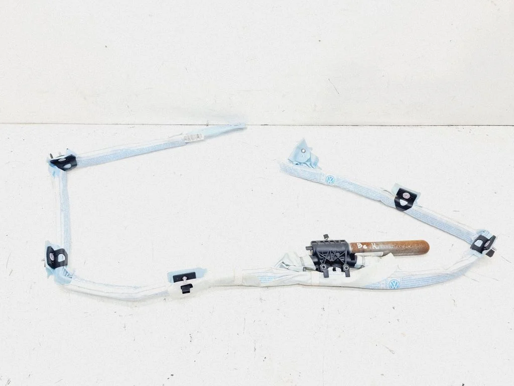 Roof airbag – Volkswagen Passat B6 (2005-2010)