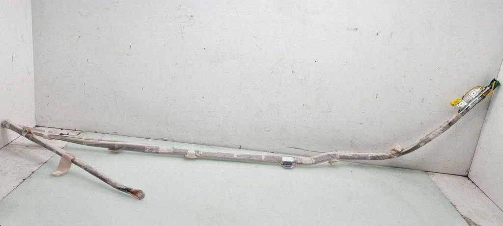 Katuse turvapadi (kardin) – Volkswagen Touareg I (2002-2010)