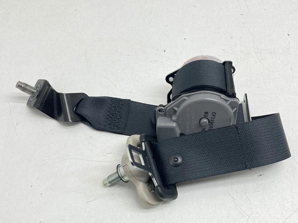 Rear seatbelt 1085214