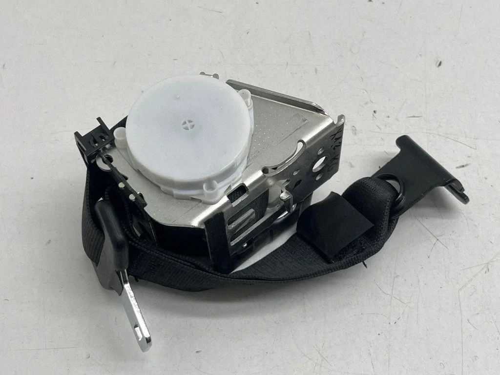 Tagumine turvavöö – BMW X1 F48 F49 (2015-2022)