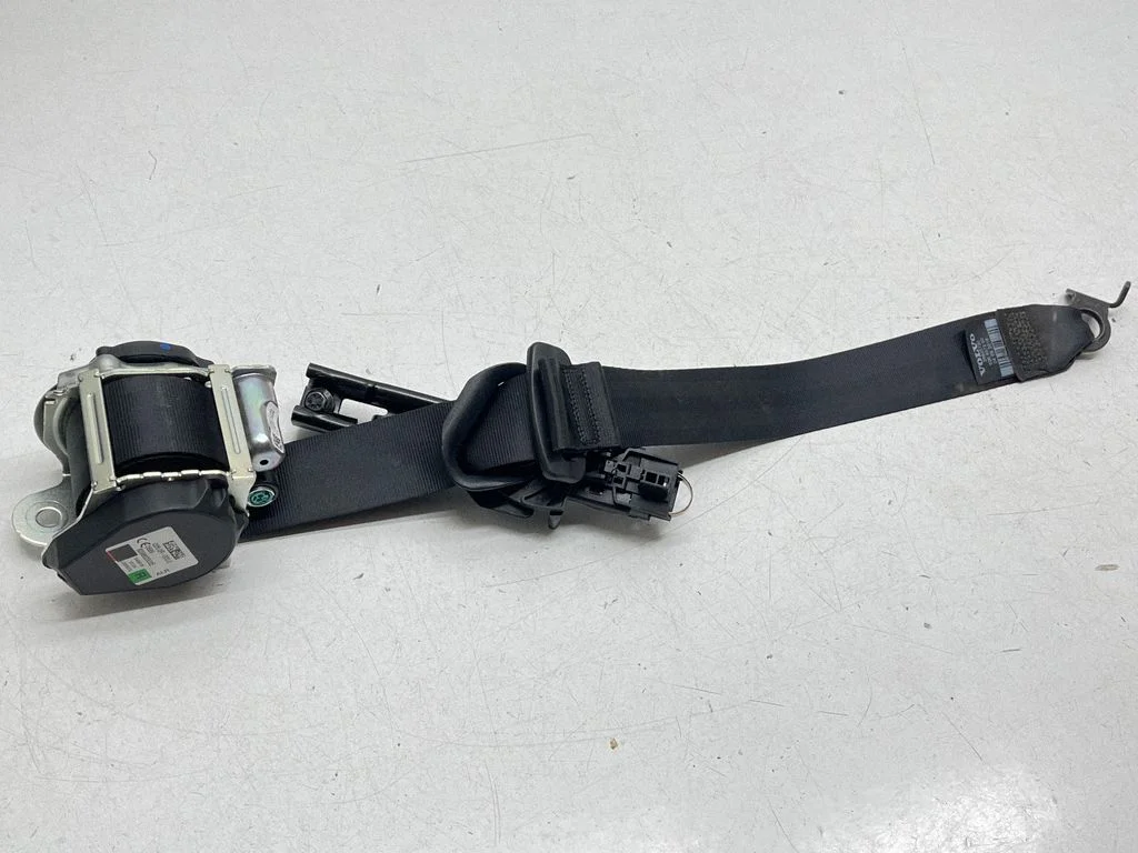 Rear seatbelt 0280R0000