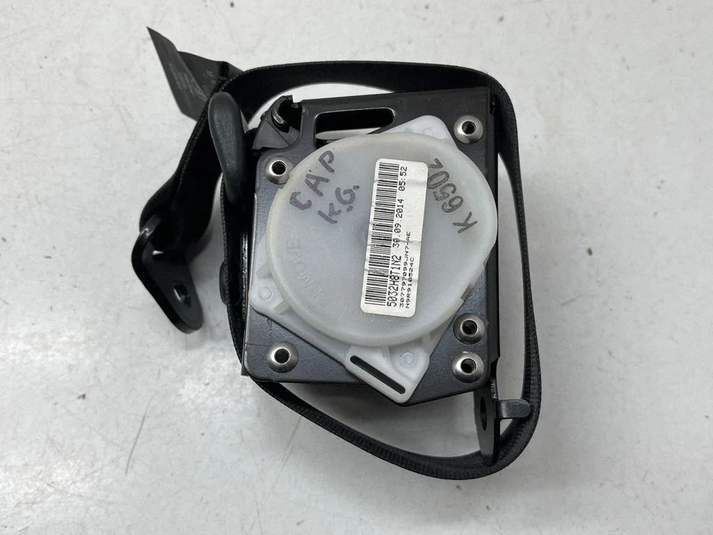 Rear seatbelt 888406499R – Renault Captur (2013-2020)