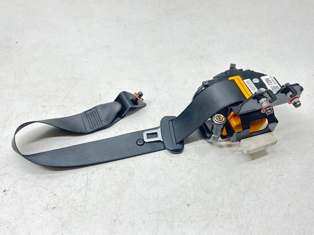Rear seatbelt 89870AT200CCV