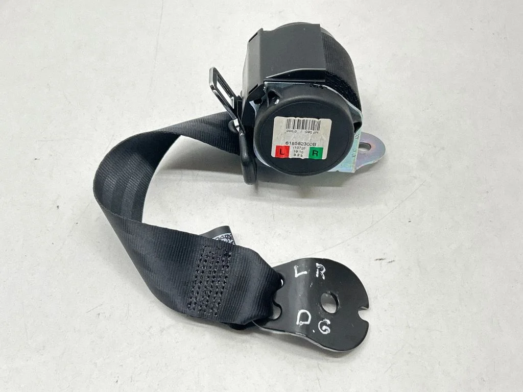 Rear seatbelt – Land Rover Range Rover Evoque L538 (2011-2018)