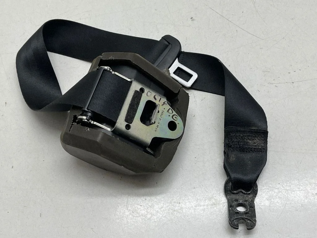 Rear seatbelt 620192500