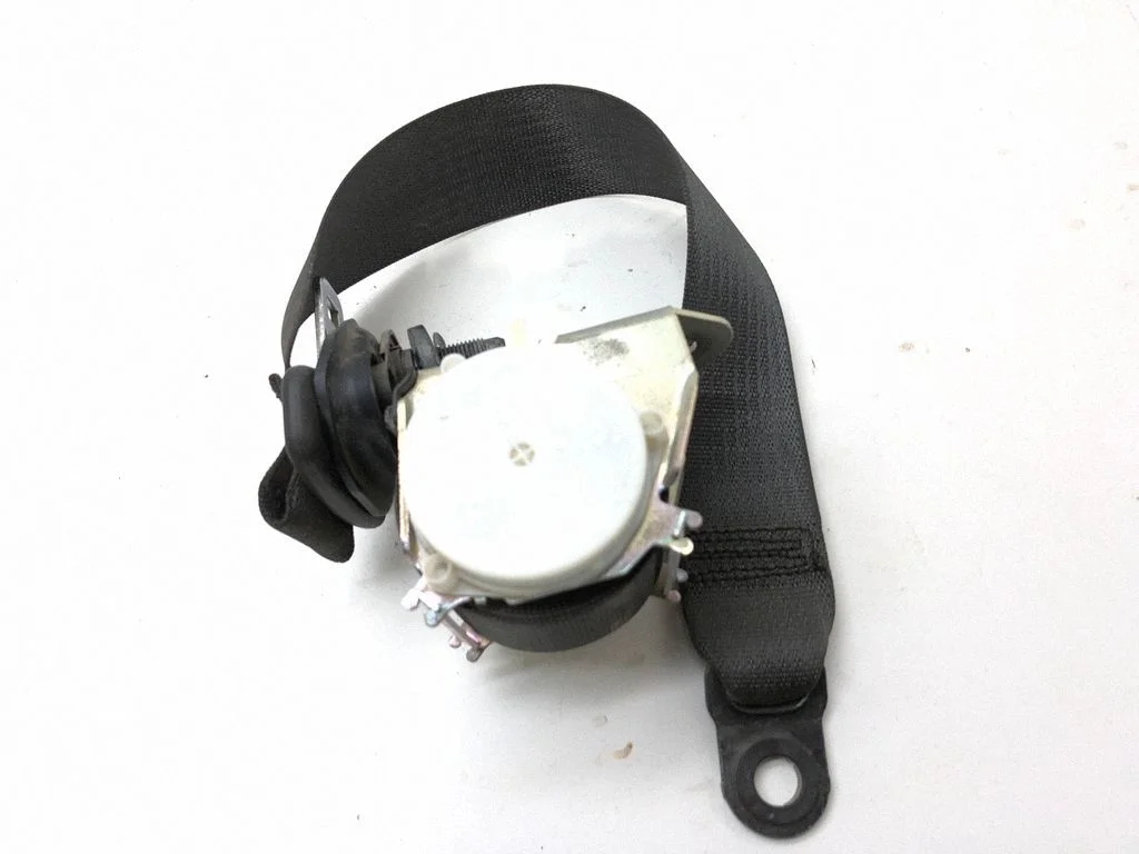 Rear seatbelt 34084631D