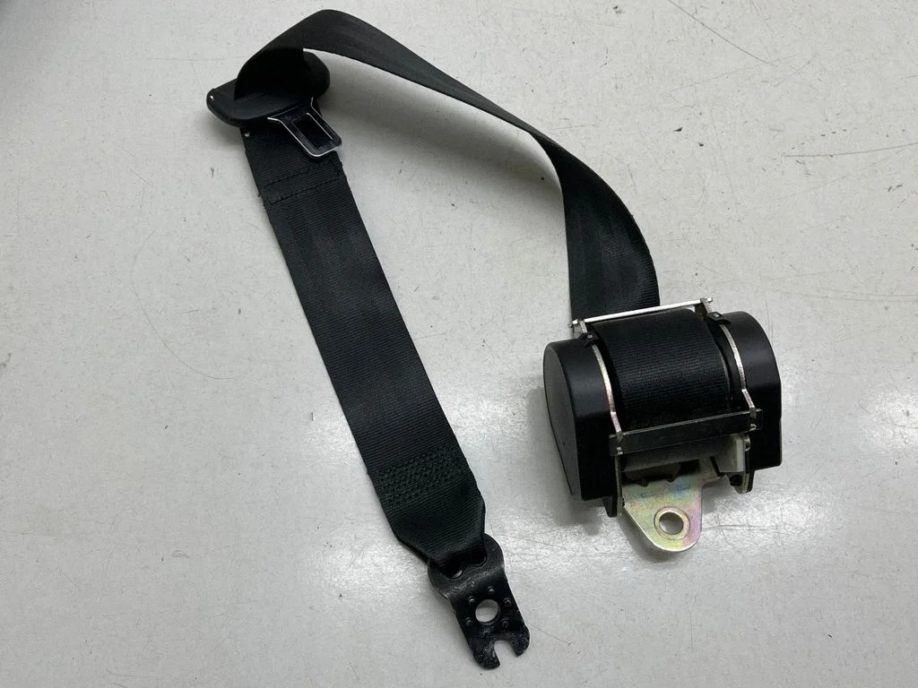 Tagumine turvavöö 620192500