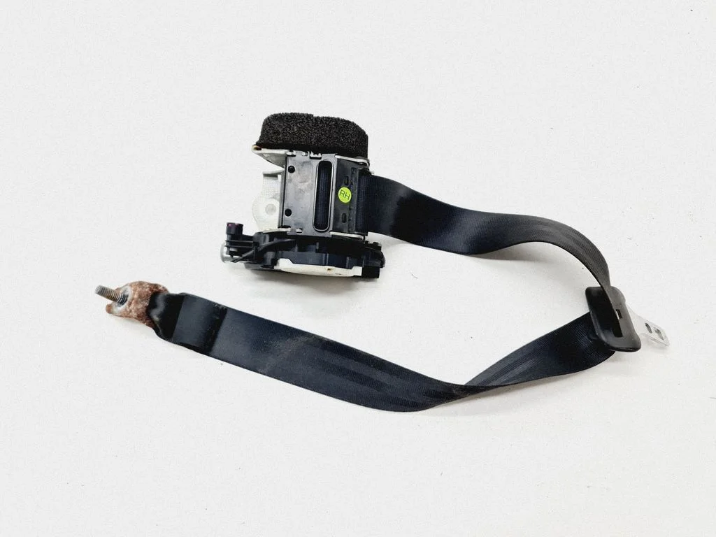 Rear seatbelt 34078325A