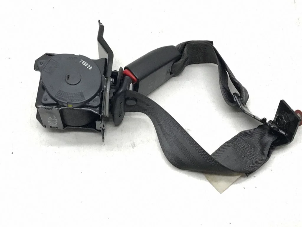 Tagumine turvavöö 96499877