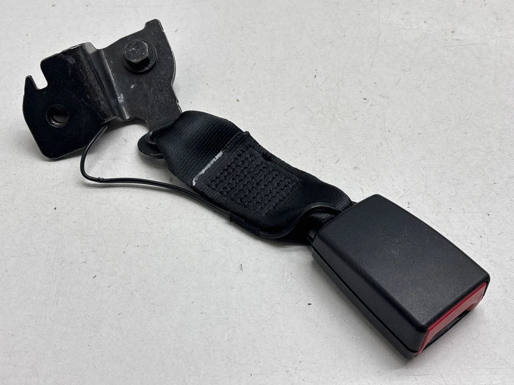 Tagumise turvavöö pannal 888436UA0A