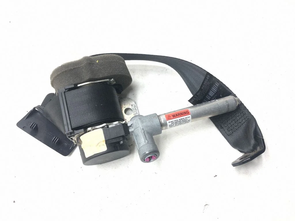 Rear seatbelt – Volvo S40 (2008-2012)