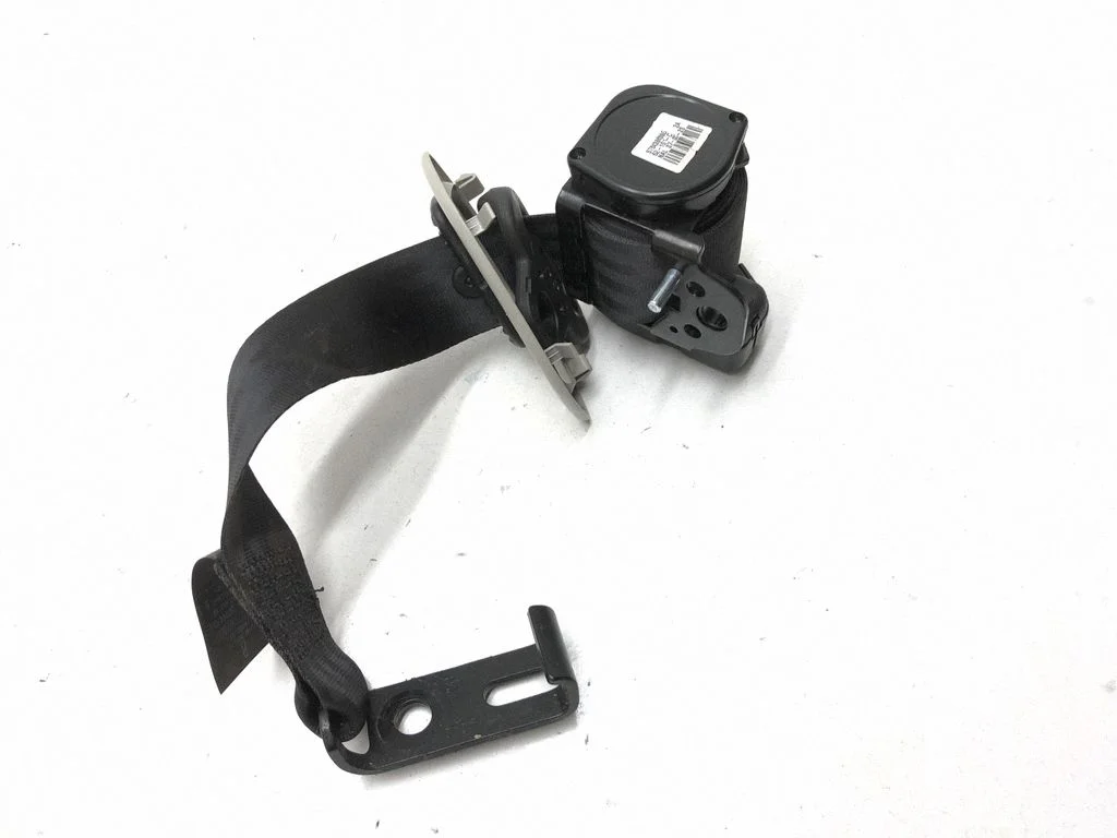 Aizmugurējā drošības josta 570438600G