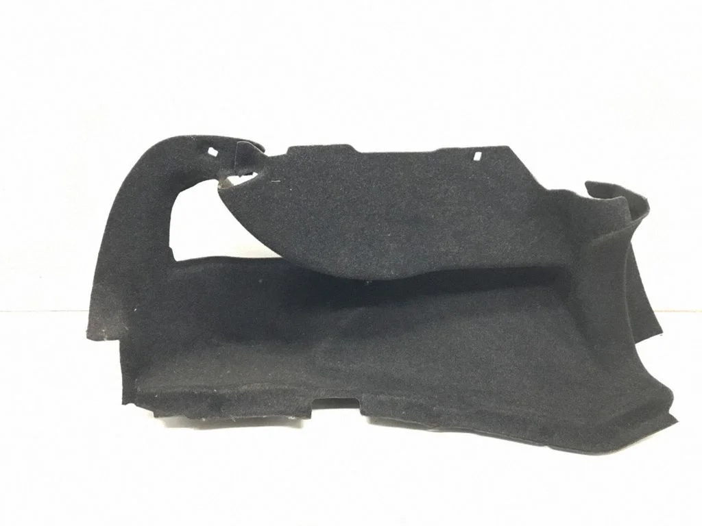 Trunk/boot lower side trim panel 39582003