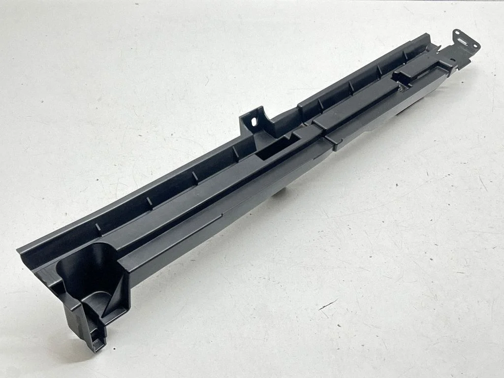 Cita bagāžnieka apdares detaļa 32205625