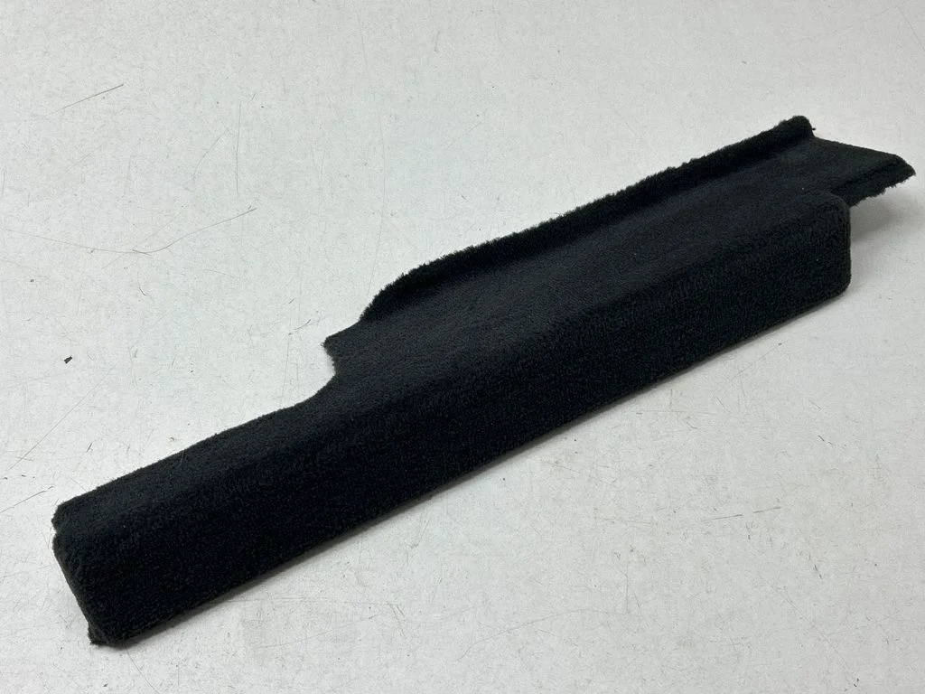 Cita bagāžnieka apdares detaļa 51476961846