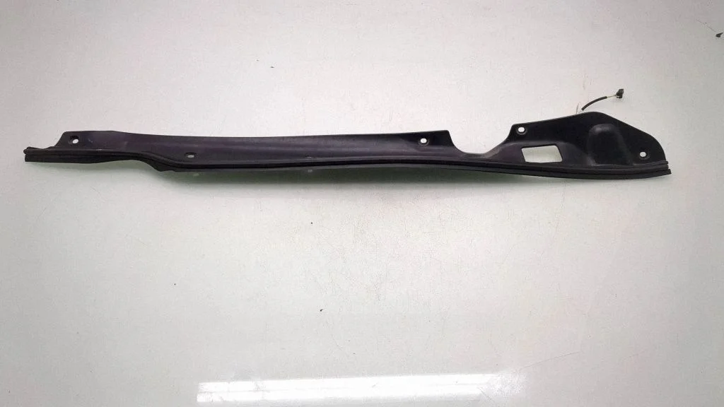 Other trunk/boot trim element – Tesla Model S (2012-)