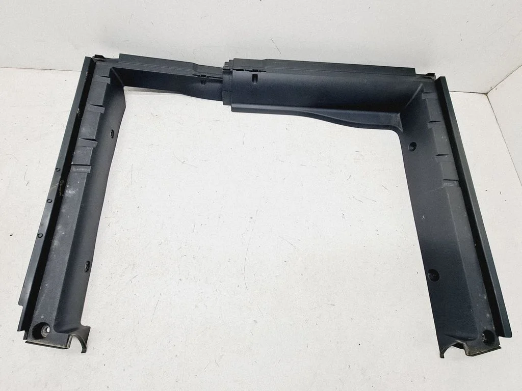 Muu pagasiruumi viimistluse osa – Volkswagen Passat B6 (2005-2010)