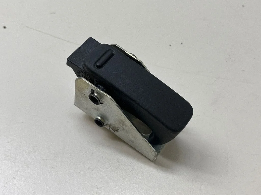 Tie down hook / loop – Skoda Octavia Mk3 (5E) (2013-2019)