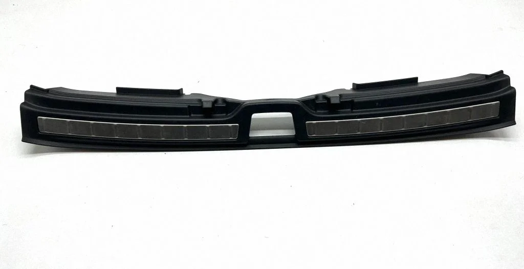 Pagasiruumi läve kaitseviimistlus 31440884