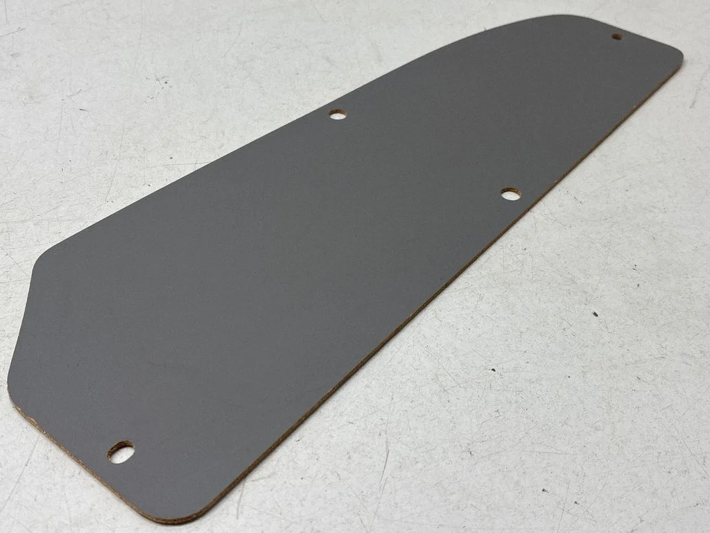 Trunk/boot side trim panel 7H0868409B