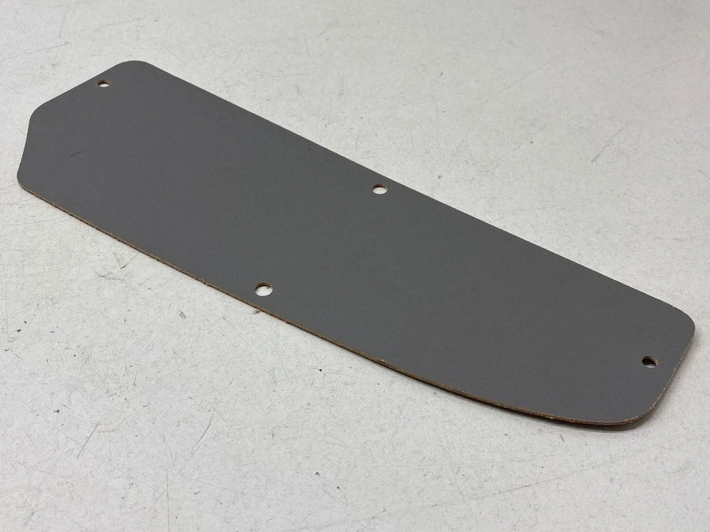 Trunk/boot side trim panel 7H0868410B
