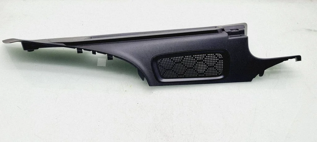 Trunk/boot side trim panel – Opel Astra K (2015-2021)