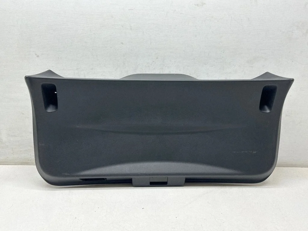 Tailgate/boot cover trim set 909009758R – Renault Captur (2013-2020)