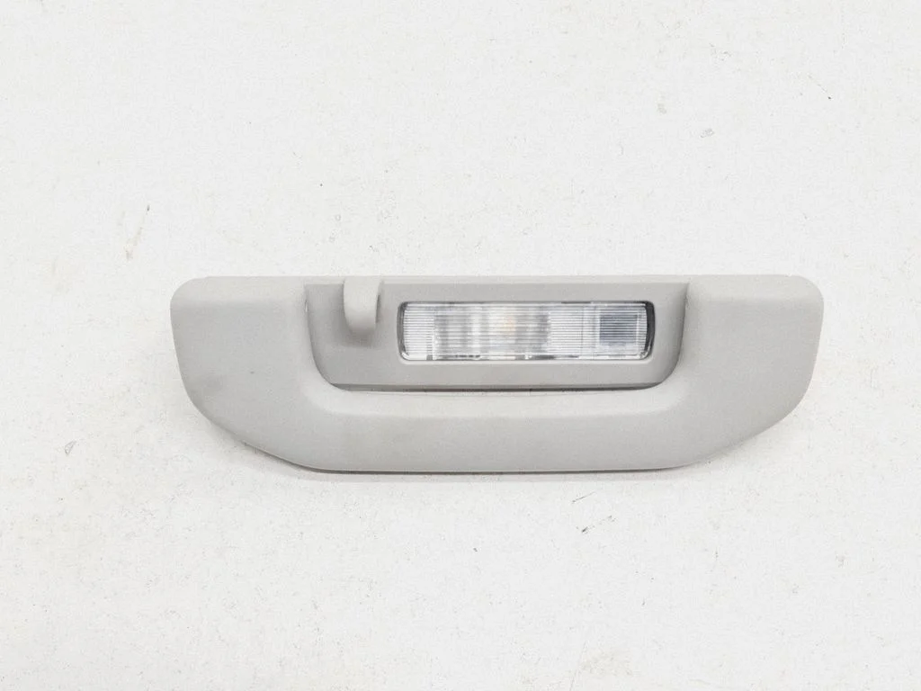 Tagumine lae käepide 16681005547H52