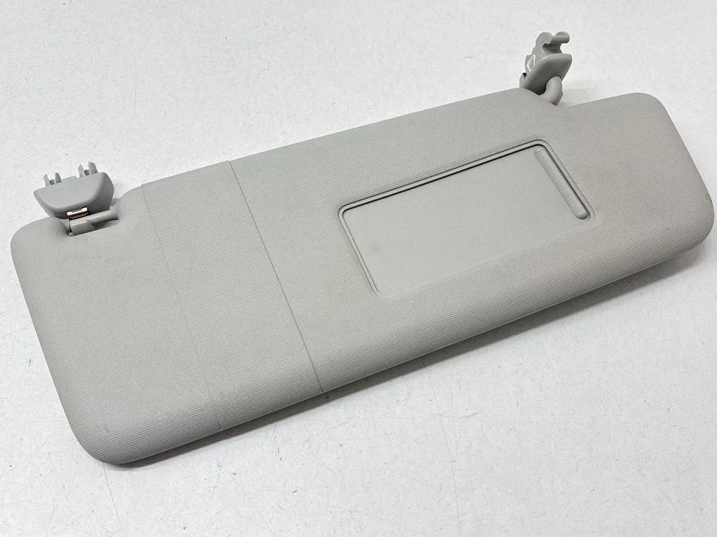 Päikesesirm 5G1857552AB