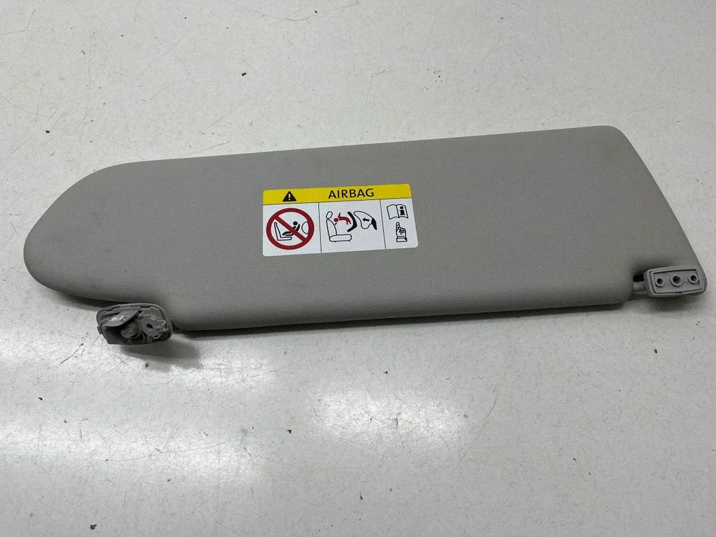 Sun visor 7E0857551J