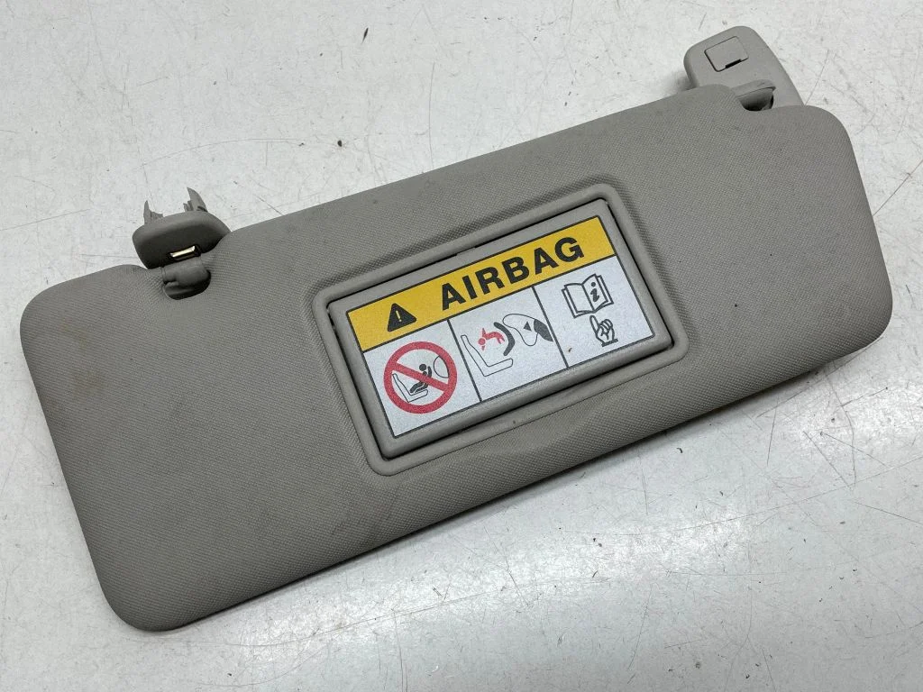 Sun visor 964003555R – Renault Captur (2013-2020)