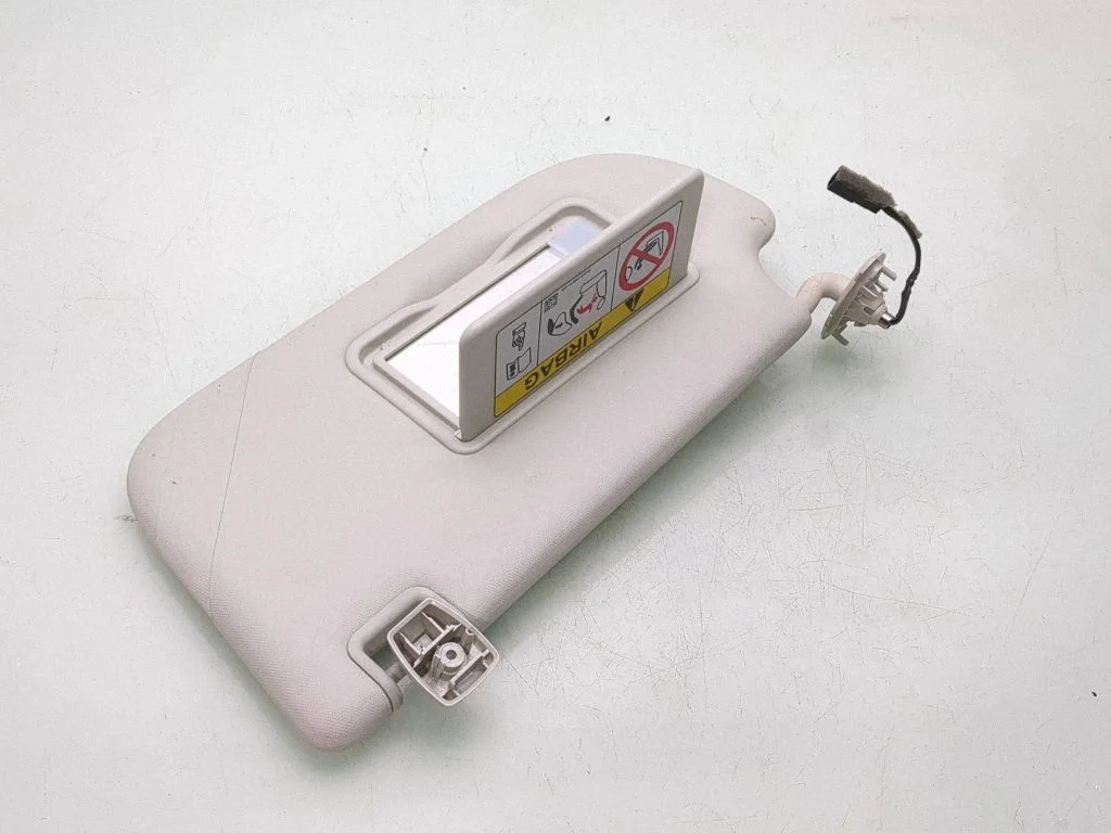 Sun visor DU5A00014CB