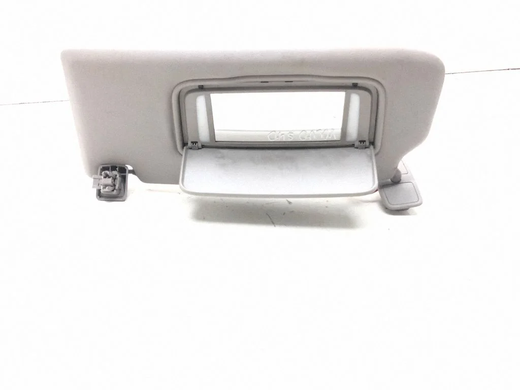 Sun visor – left