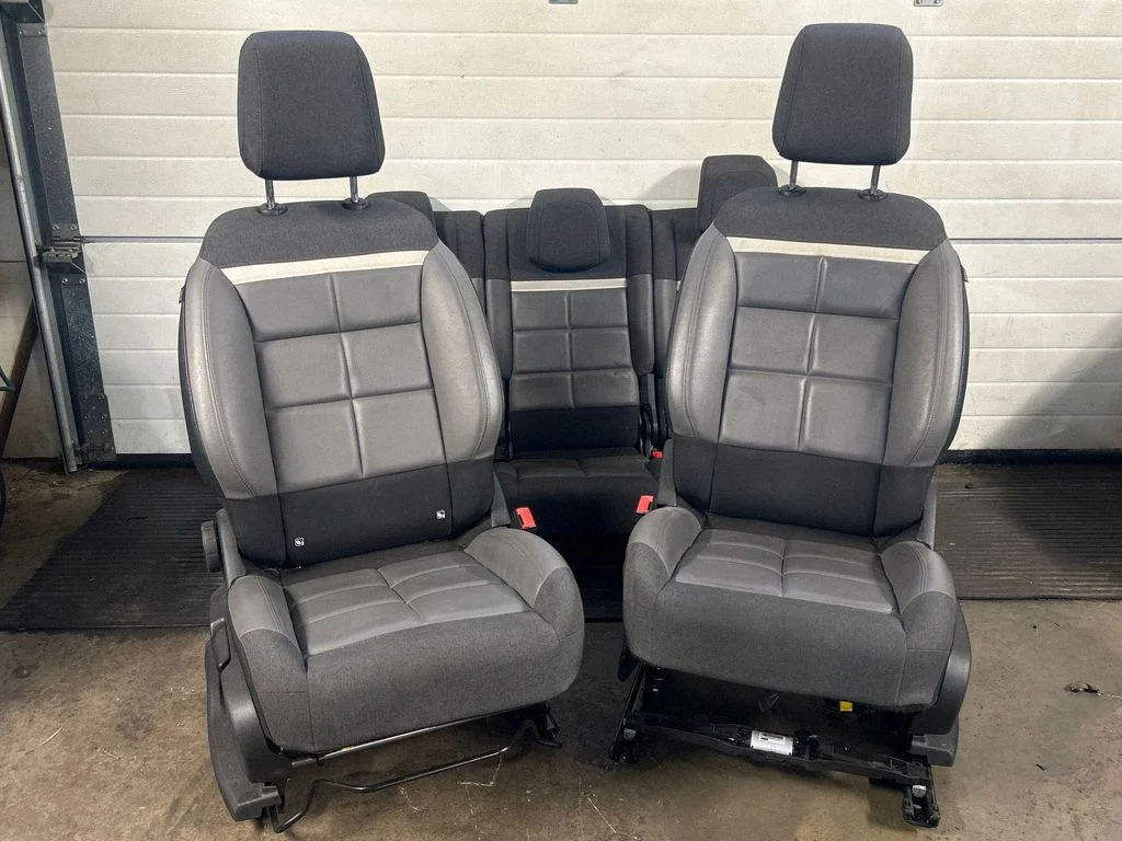 Sēdekļu komplekts 9813461180