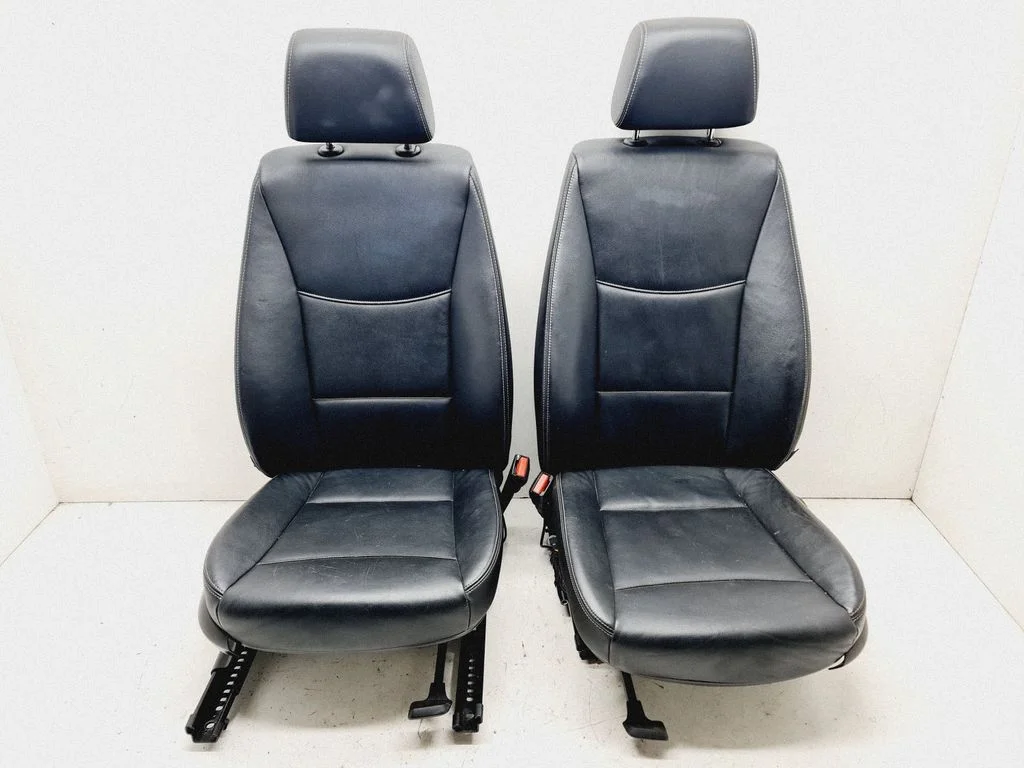 Seat set