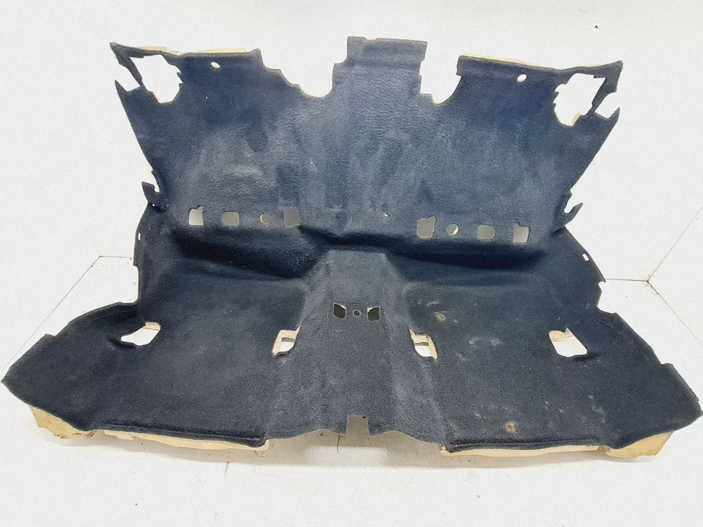 Tagumine salongivaip A2466800141