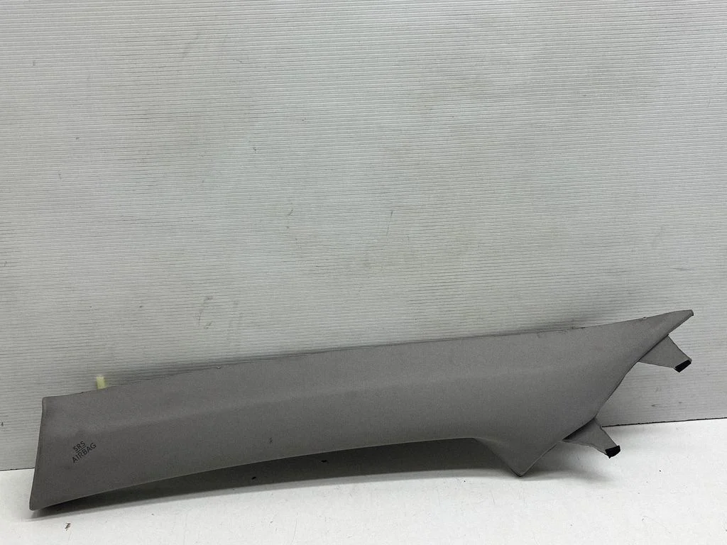 (A) piilari kate 22200E060