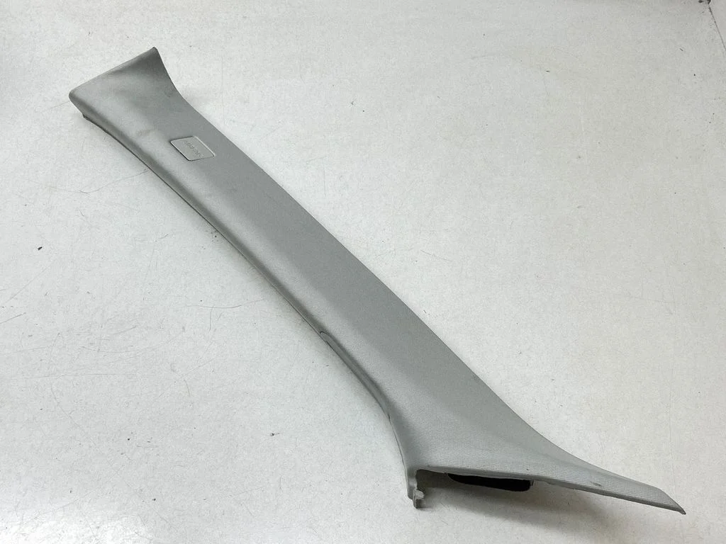 (A) piilari kate – Land Rover Range Rover Evoque L538 (2011-2018)
