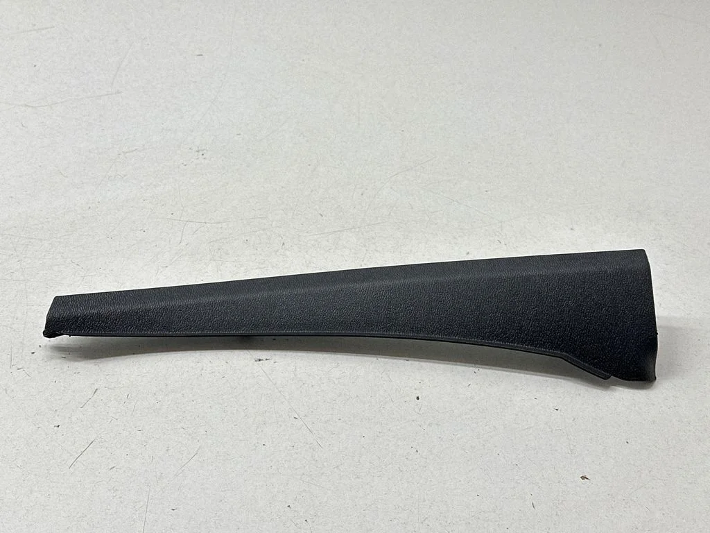 (A) pillar trim 31479201
