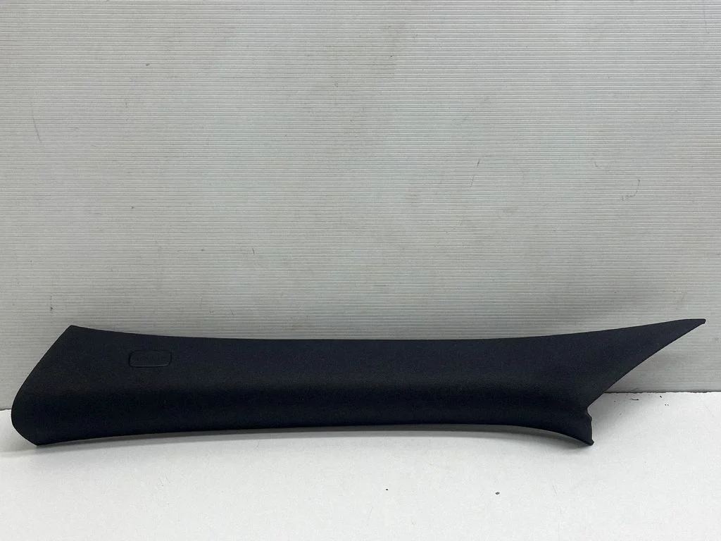 (A) piilari kate – Mercedes-Benz CLA-klass C117 X117 W117 (2013-2019)