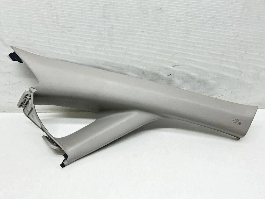 (A) piilari kate 76911BE10B