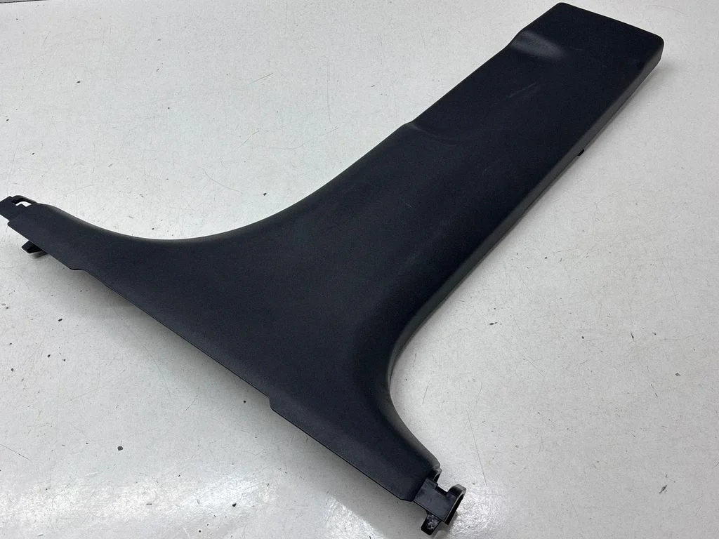 (B) pillar trim (bottom) – KIA Niro (2022-)