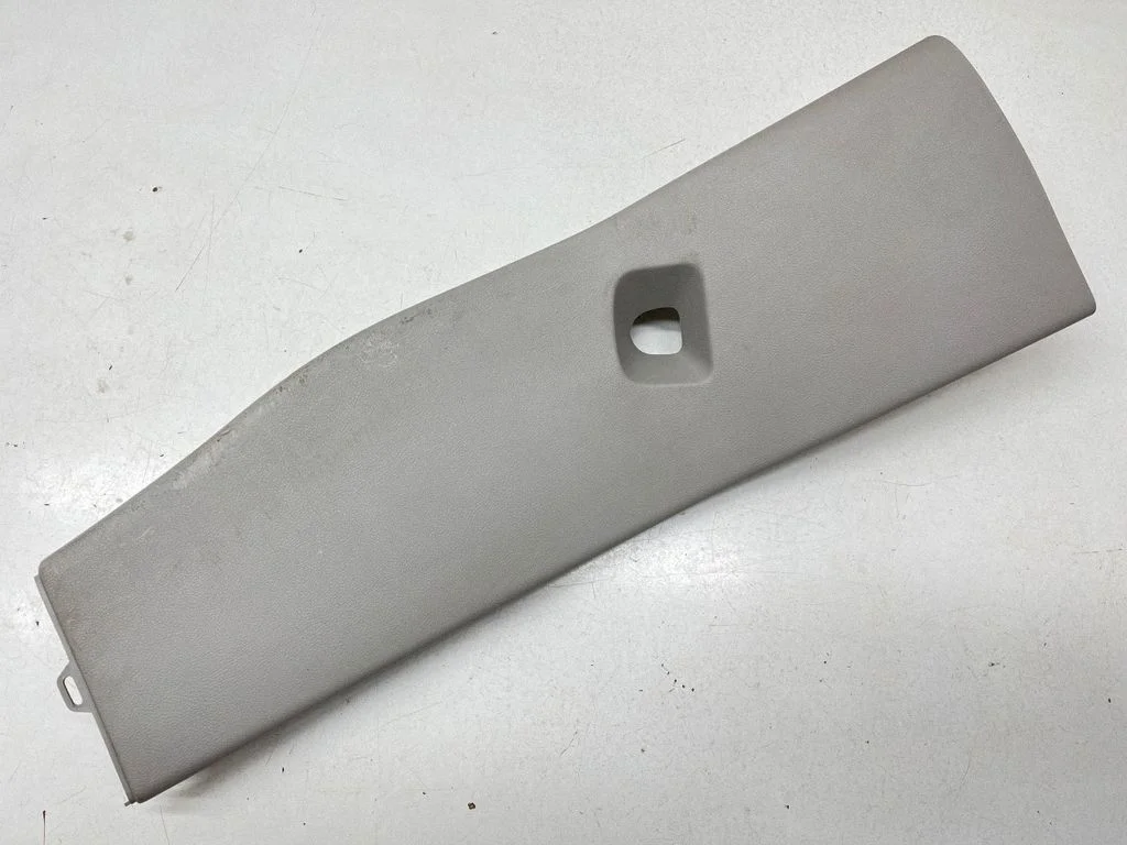 (B) pillar trim (bottom) 7E0867291E