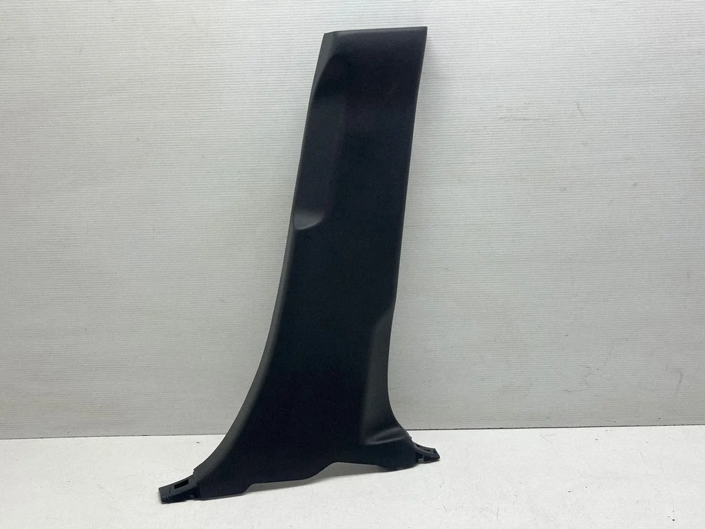 (B) piilari kate (alumine) – Subaru Forester SK (2018-2025)