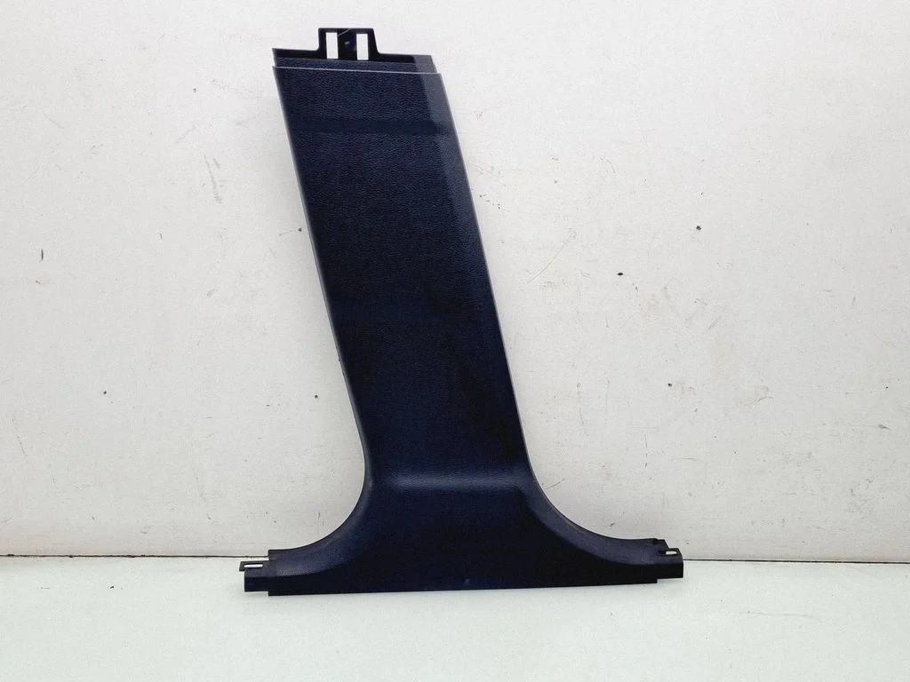 (B) pillar trim (bottom) 9116351